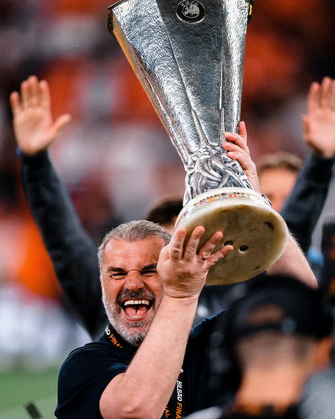 ayx-关于法国杯倒计时，费耶诺德赛后造点机会，细节引发关注，气氛紧张，资深球员宣示担当的信息-ayx